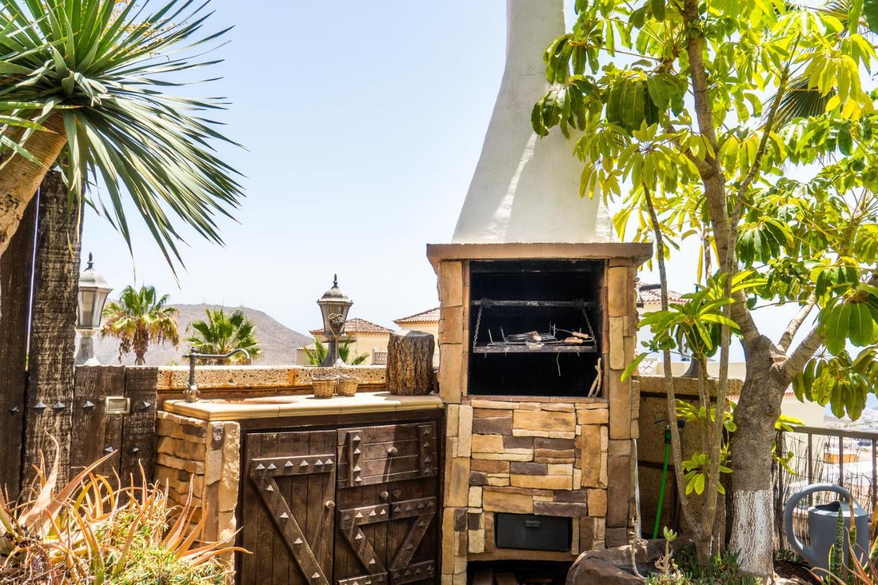 Deluxe Villa Bella Vita Air Con & Heated Pool, Tenerife South Chayofa Dış mekan fotoğraf